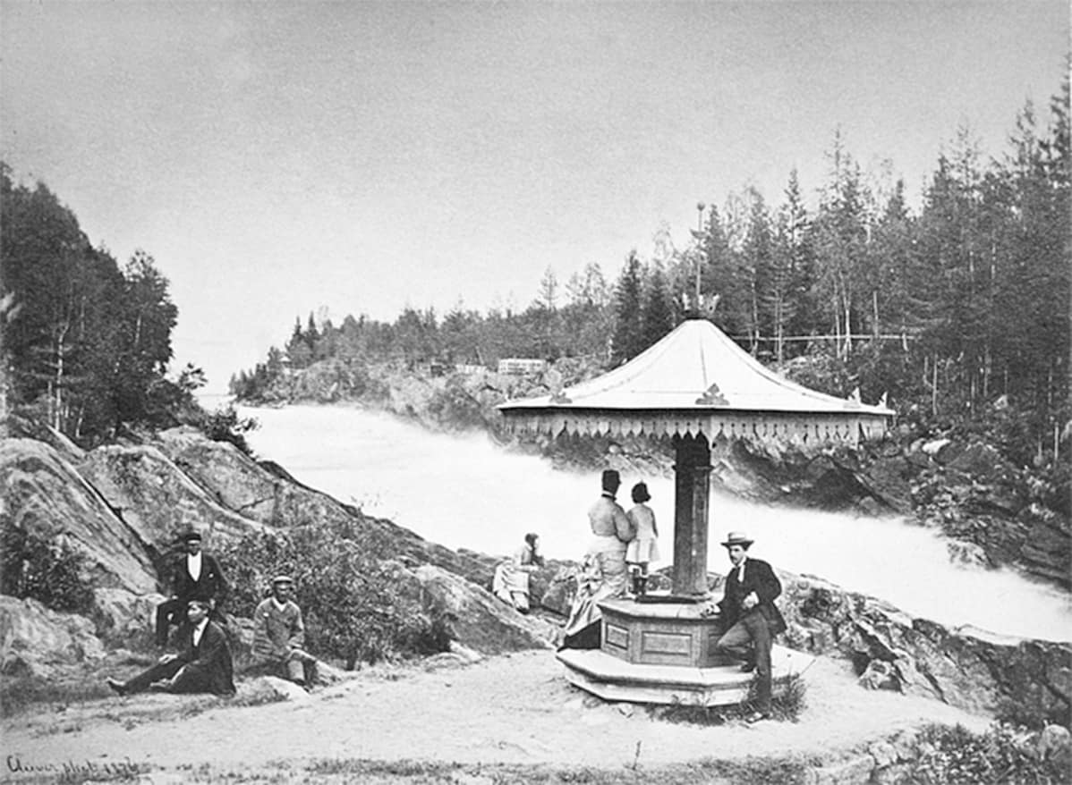 Imatrankoski, matkailijoita näköalapaikalla 1876