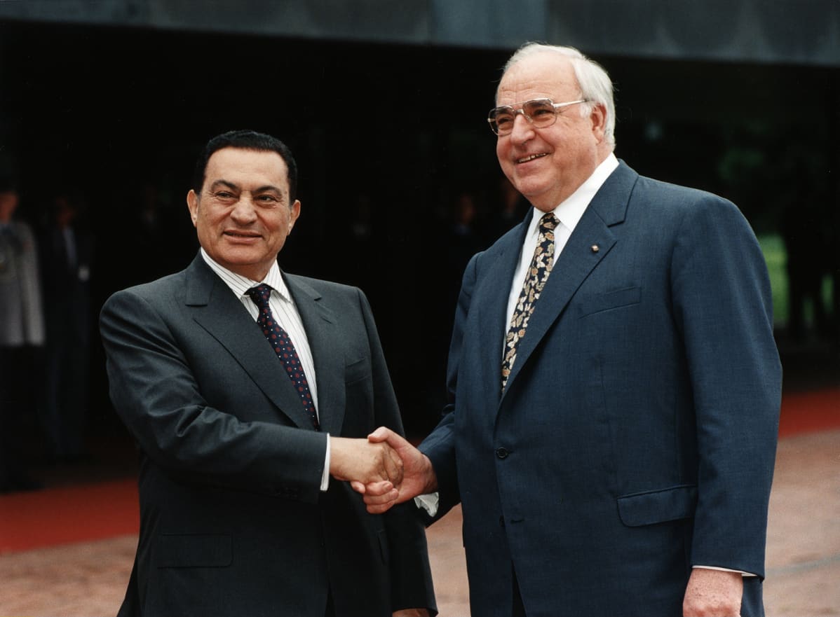 Hosni Mubarak ja Helmut Kohl 1997.