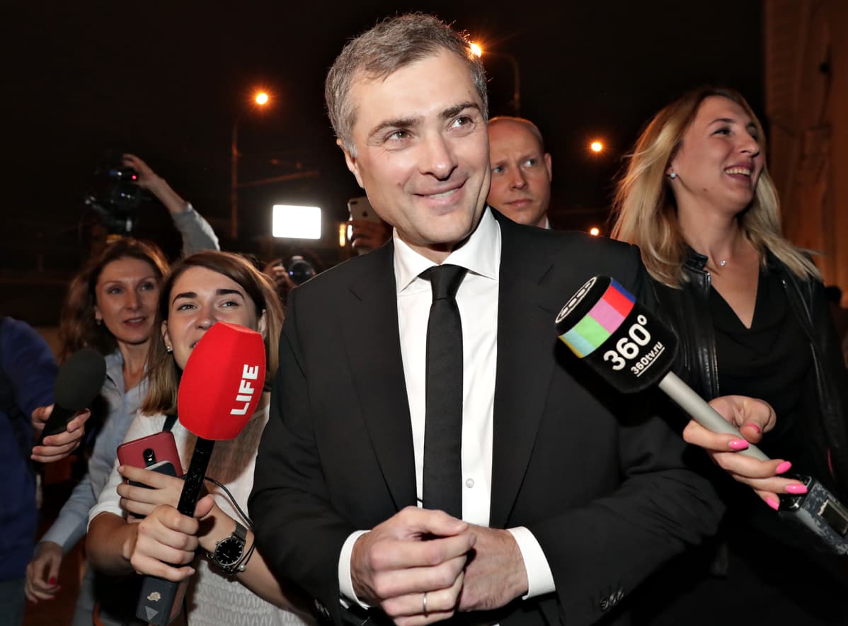 Vladislav Surkov juhlimassa seurapiirihäissä 13. syyskuuta 2019.