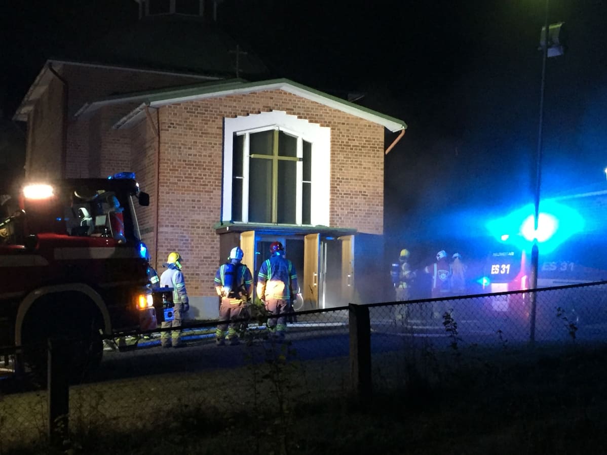 Pyhän ylienkeli Mikaelin kirkossa oli tulipalo 7.10.2018.
