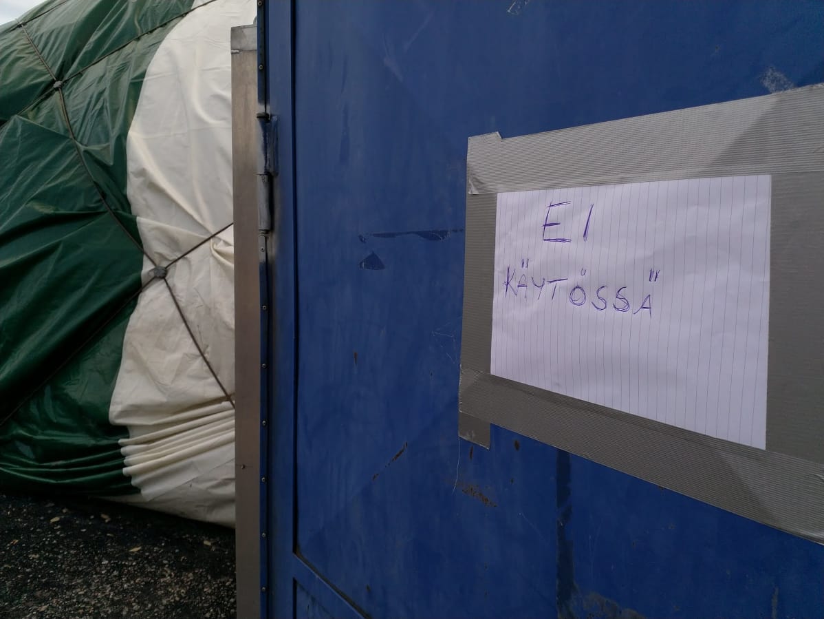 TPS:n Poropuiston jalkapallohalli on suljettu ilkivallan vuoksi.