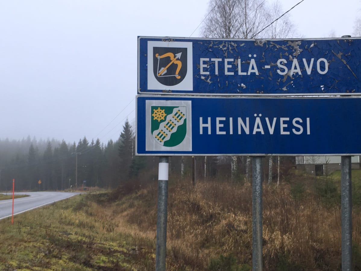 Kyltti Heinäveden kunnan rajalta.