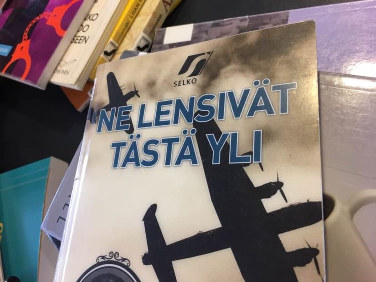Kirjan kansi