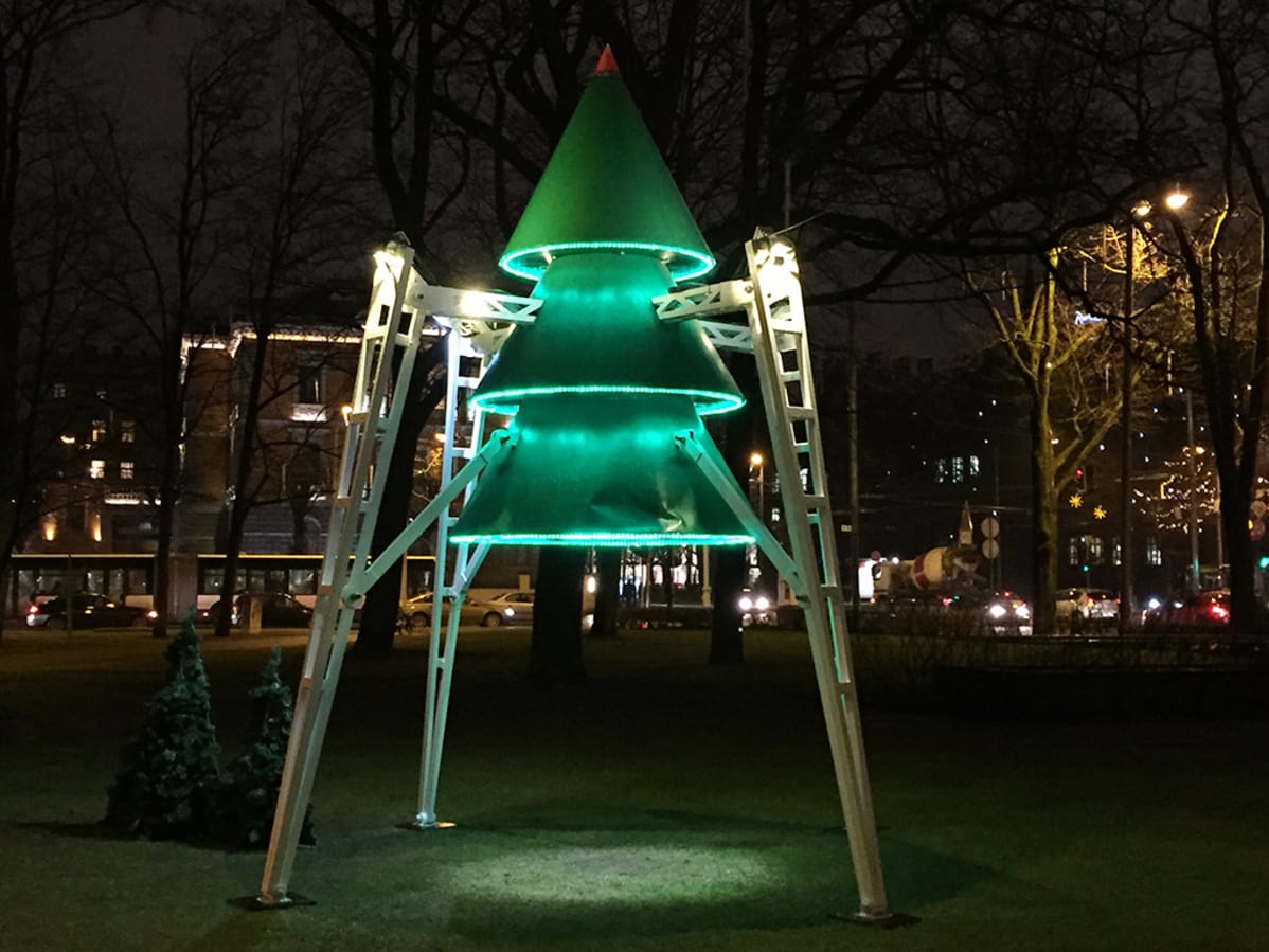 Joulukuusi Riikassa