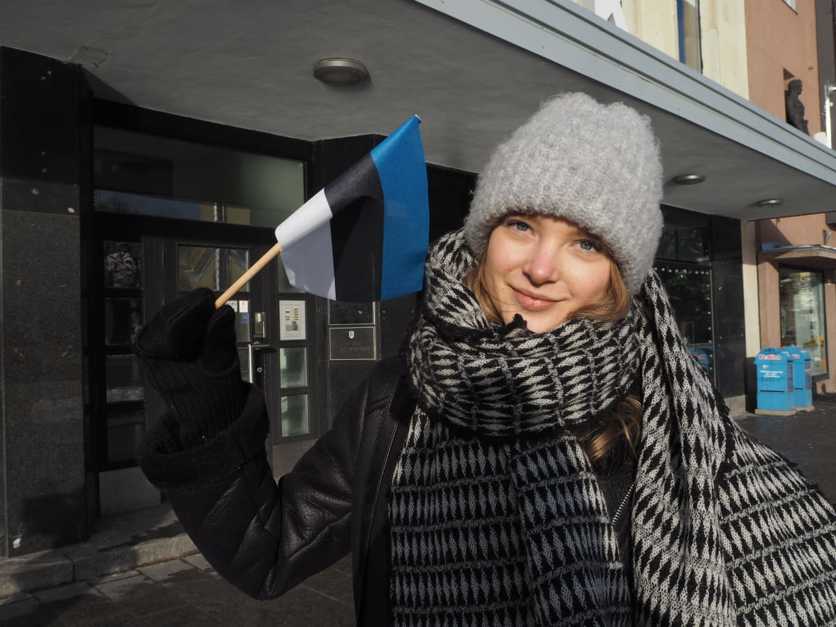 Liis Ojapera sanoo olevansa onnellinen, kun saa asua vapaassa Virossa.