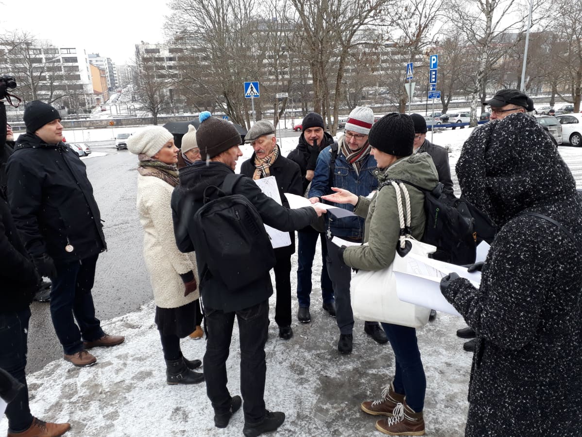 Veritaksen pääkonttoria suunnitellaan Aurajoen rantaan.
