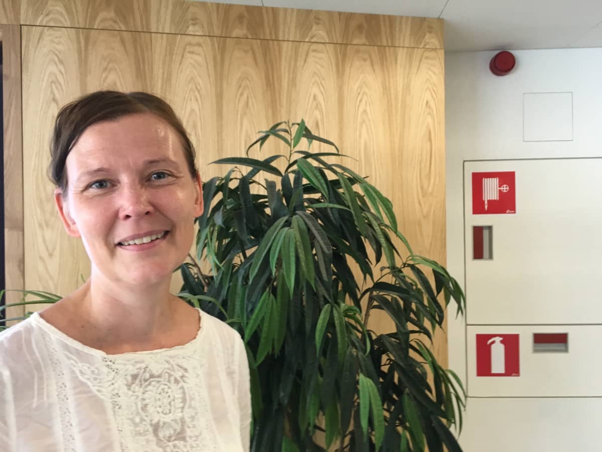 Psykologiliiton puheenjohtaja Annarilla Ahtola