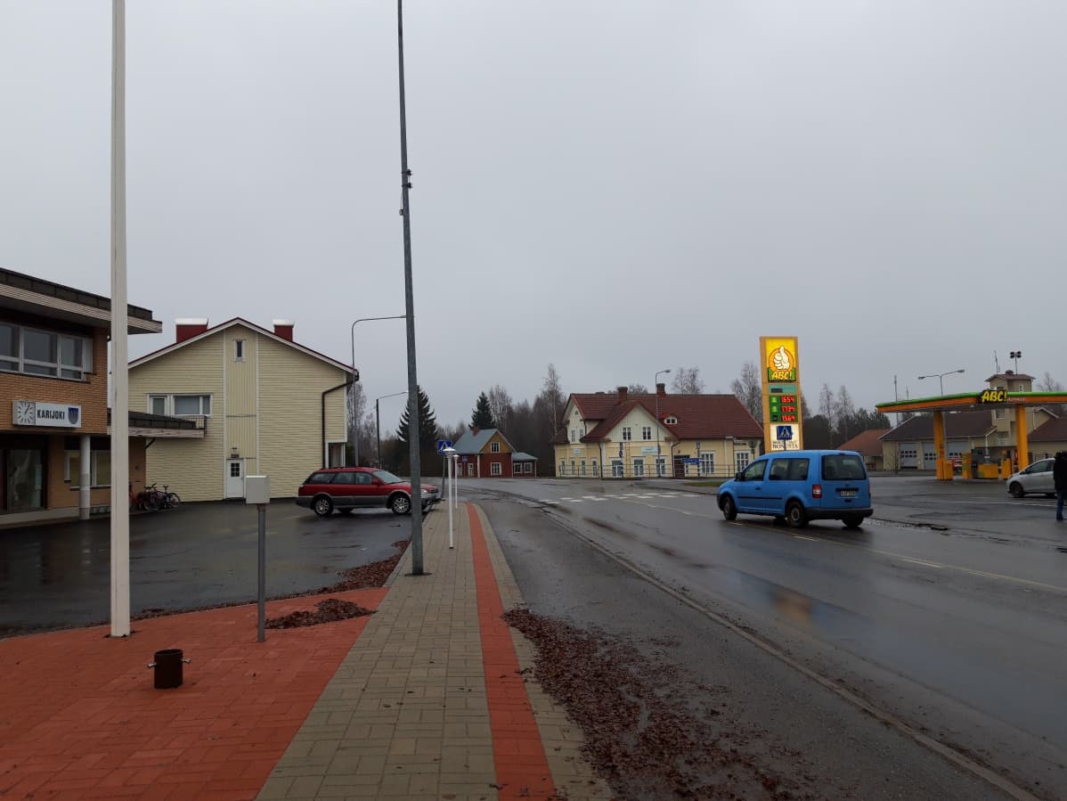 karinjoen kylänraitti