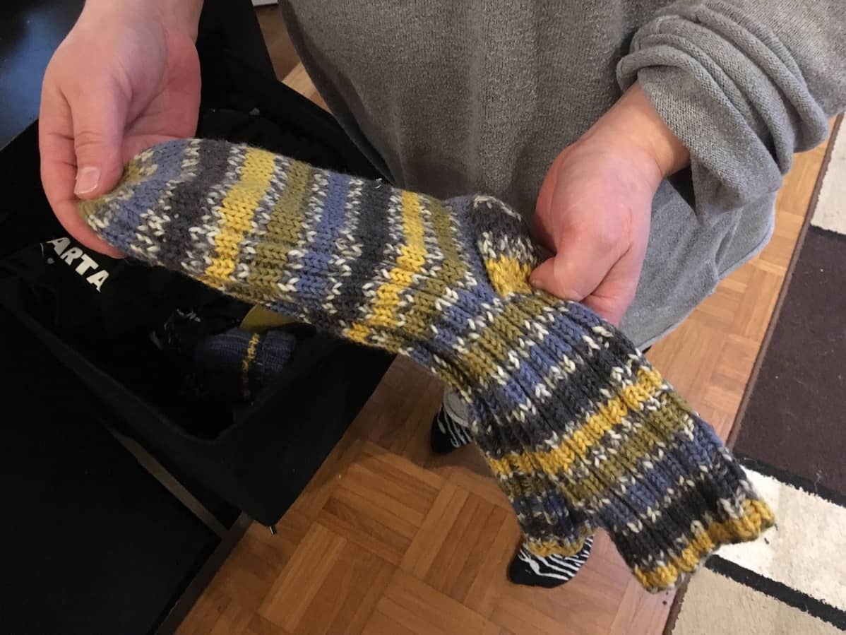 Lahjoitetut villasukat.