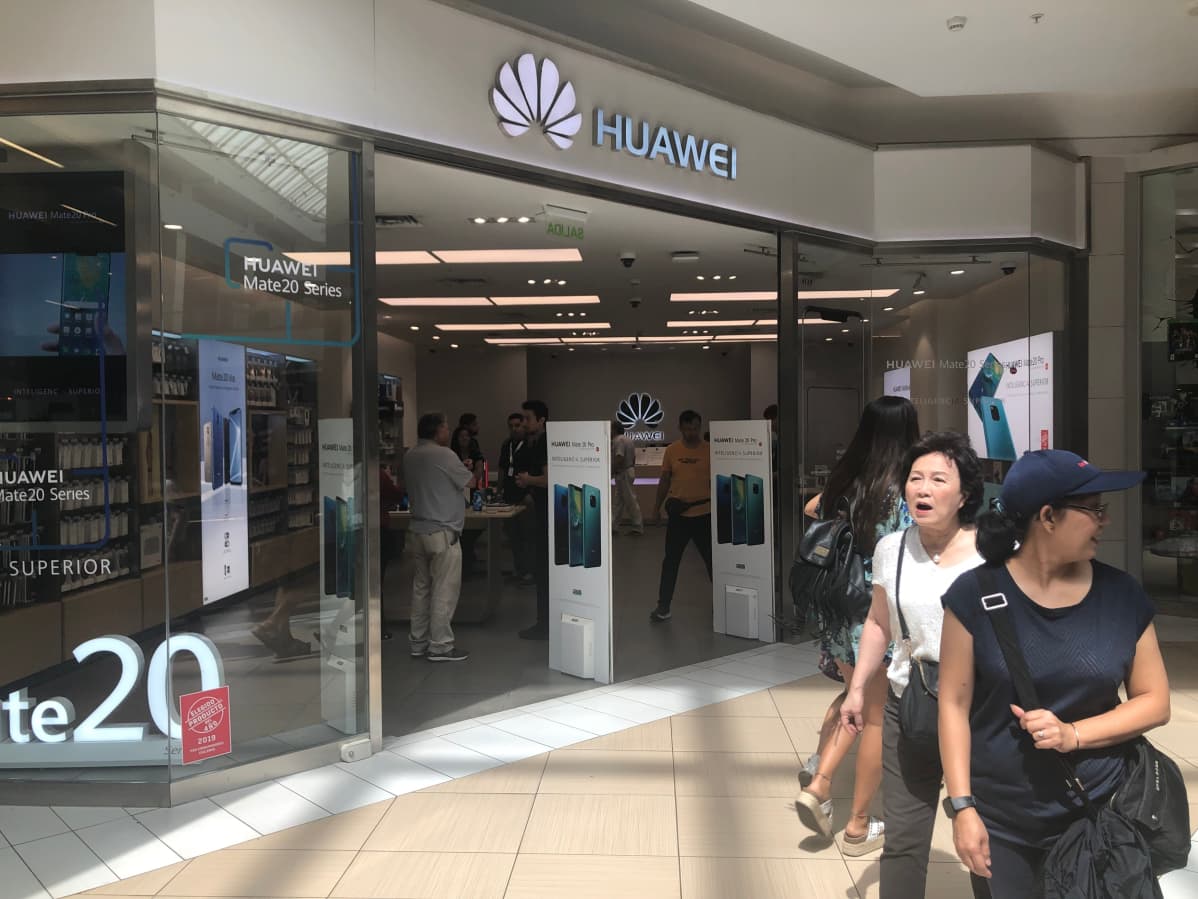 Huawei on verkkoteknologian toimittamisessa suosituin ja matkapuhelinmyynnissä toiseksi suosituin yhtiö Chilessä.