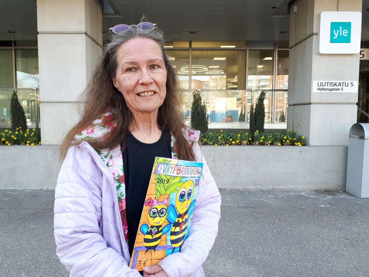 Liisa Vasamies on ollut Kevätpörriäisen päätoimittajana jo lähes 30 vuotta.