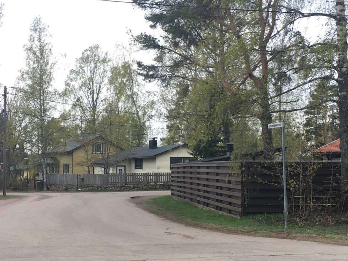 Lohniementie Ruonalassa Kotkassa
