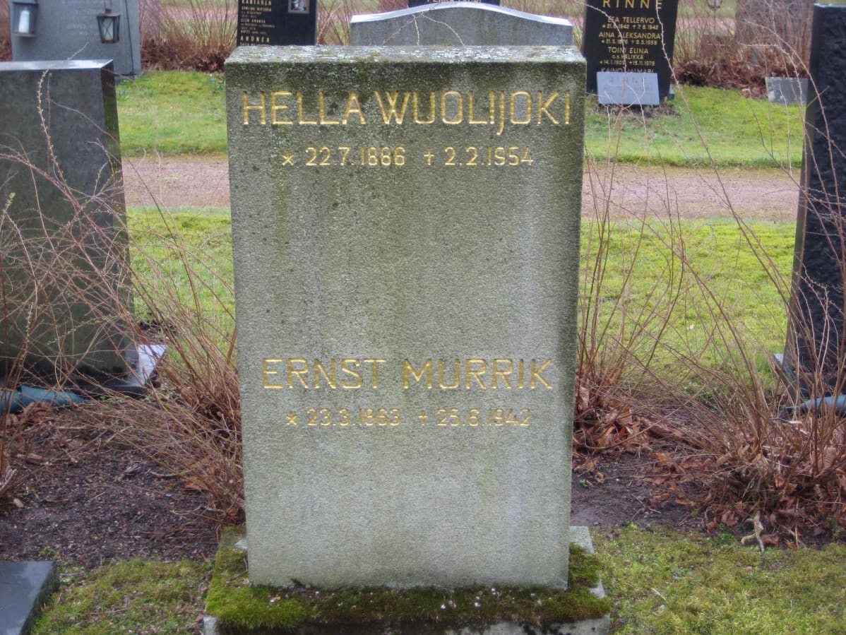 Hella Wuolijoen hauta