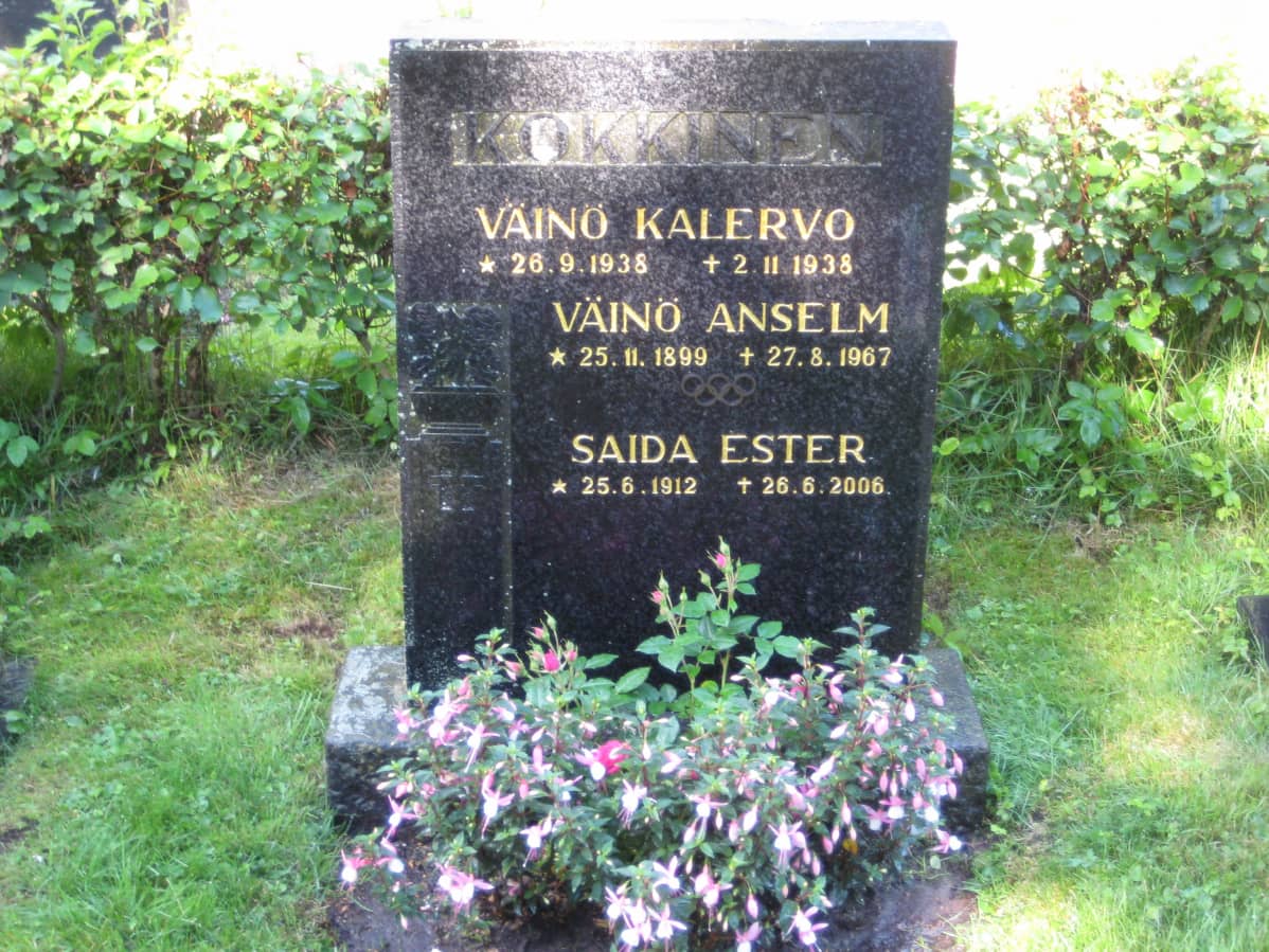 Väinö Kokkisen hauta