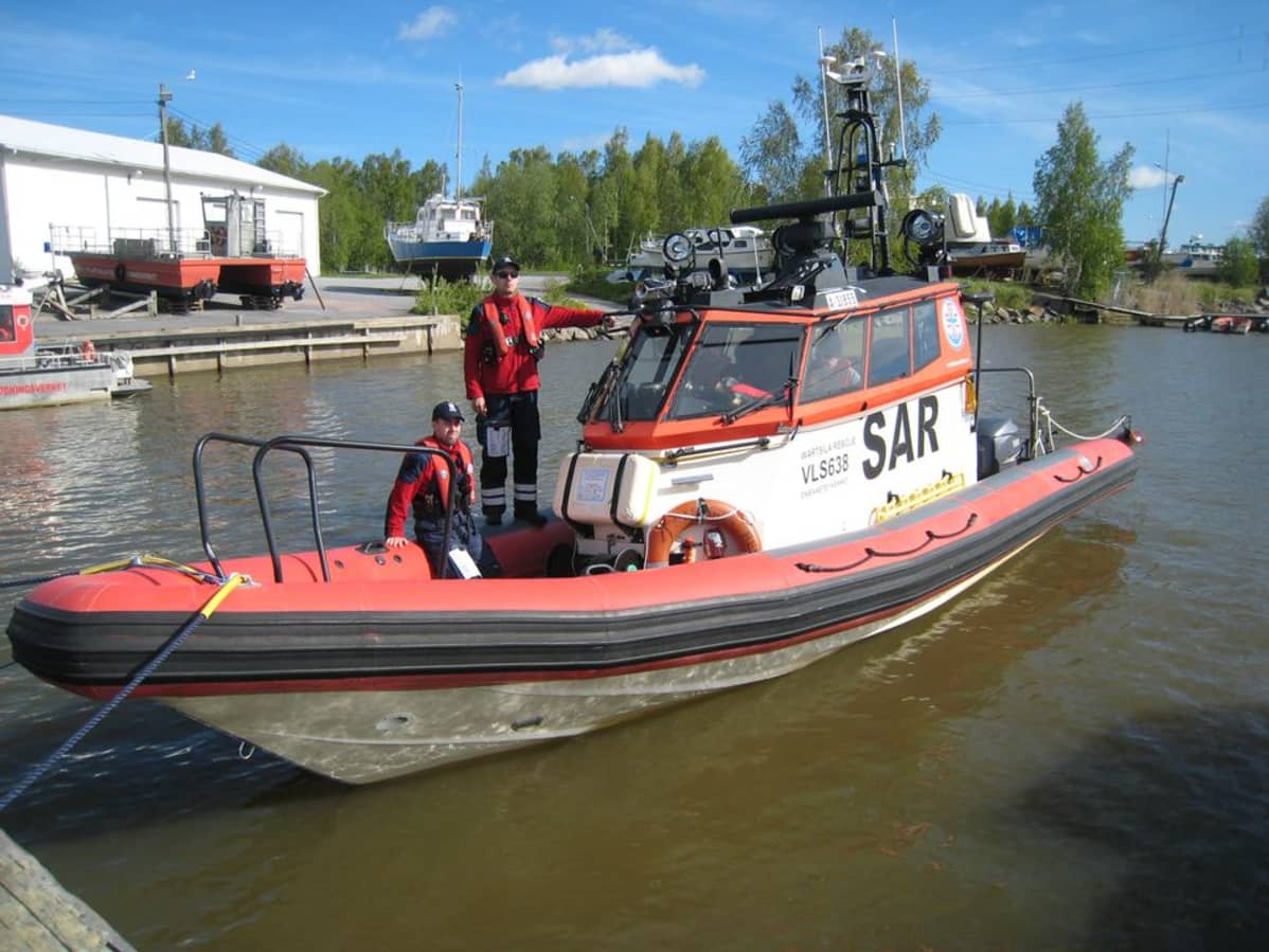 Wärtsilä Rescue on reilu 10,5 -metrinen alus.