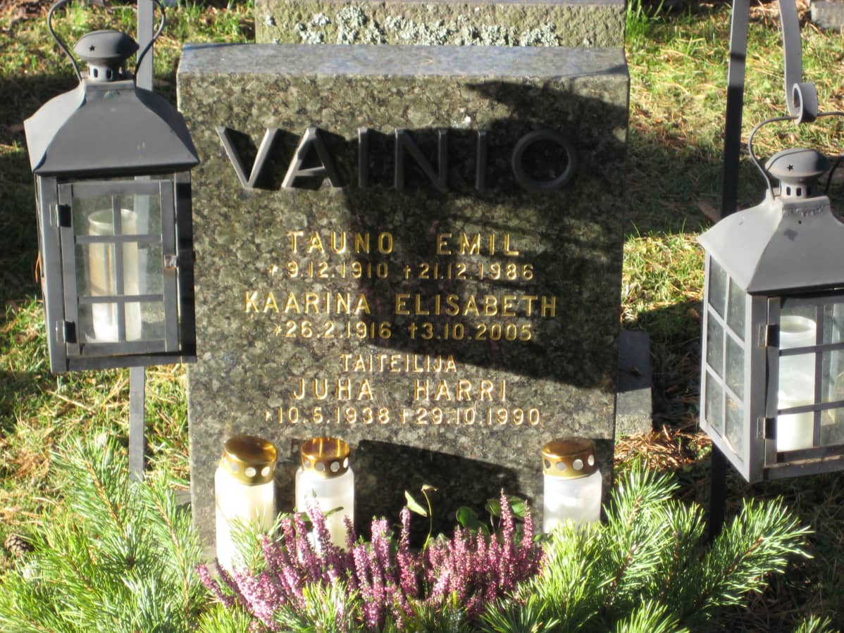 Hautakivi