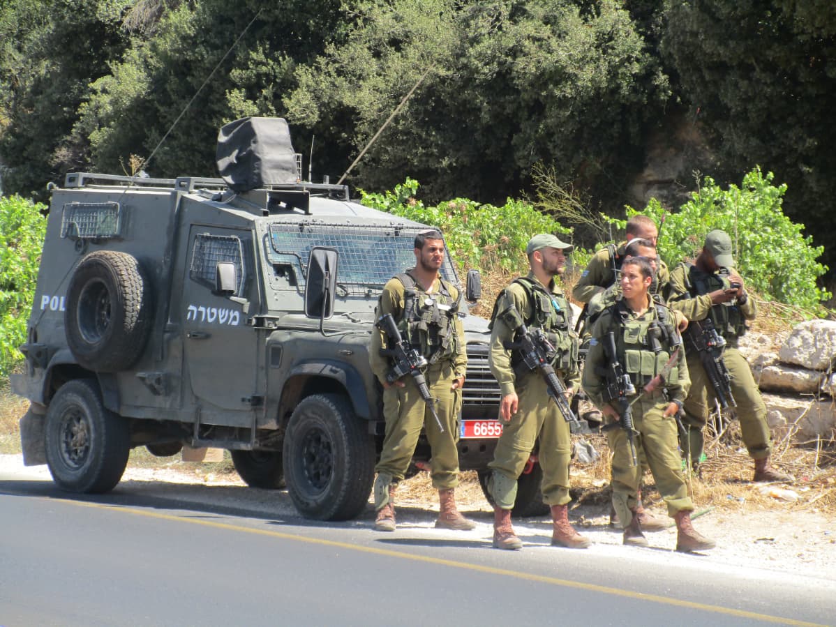 Israelin sotilaita Länsirannalla