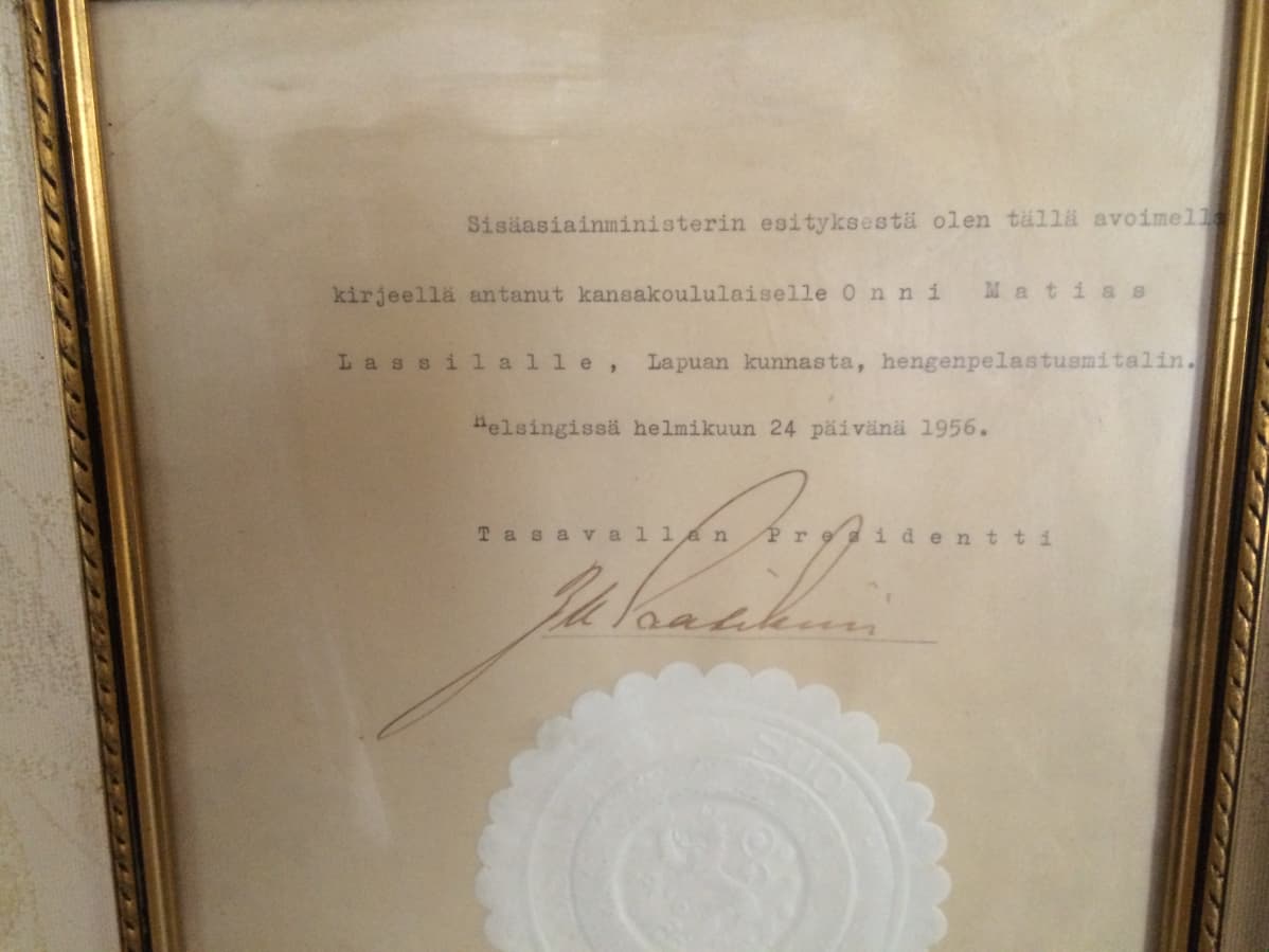 Hengenpelastusmitali kunniakirja