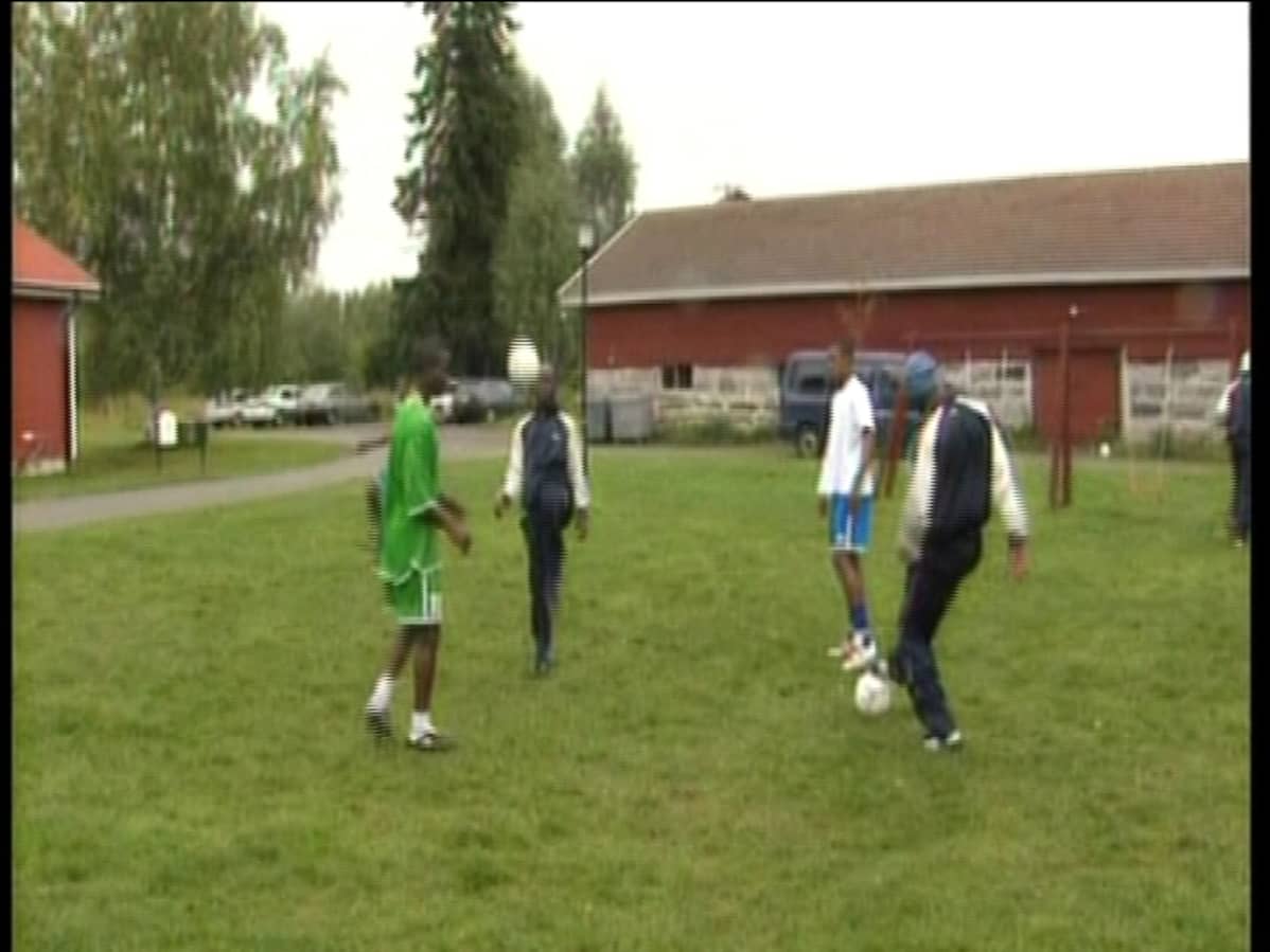 Medo ja Sierra Leonen poikamaajoukkue.