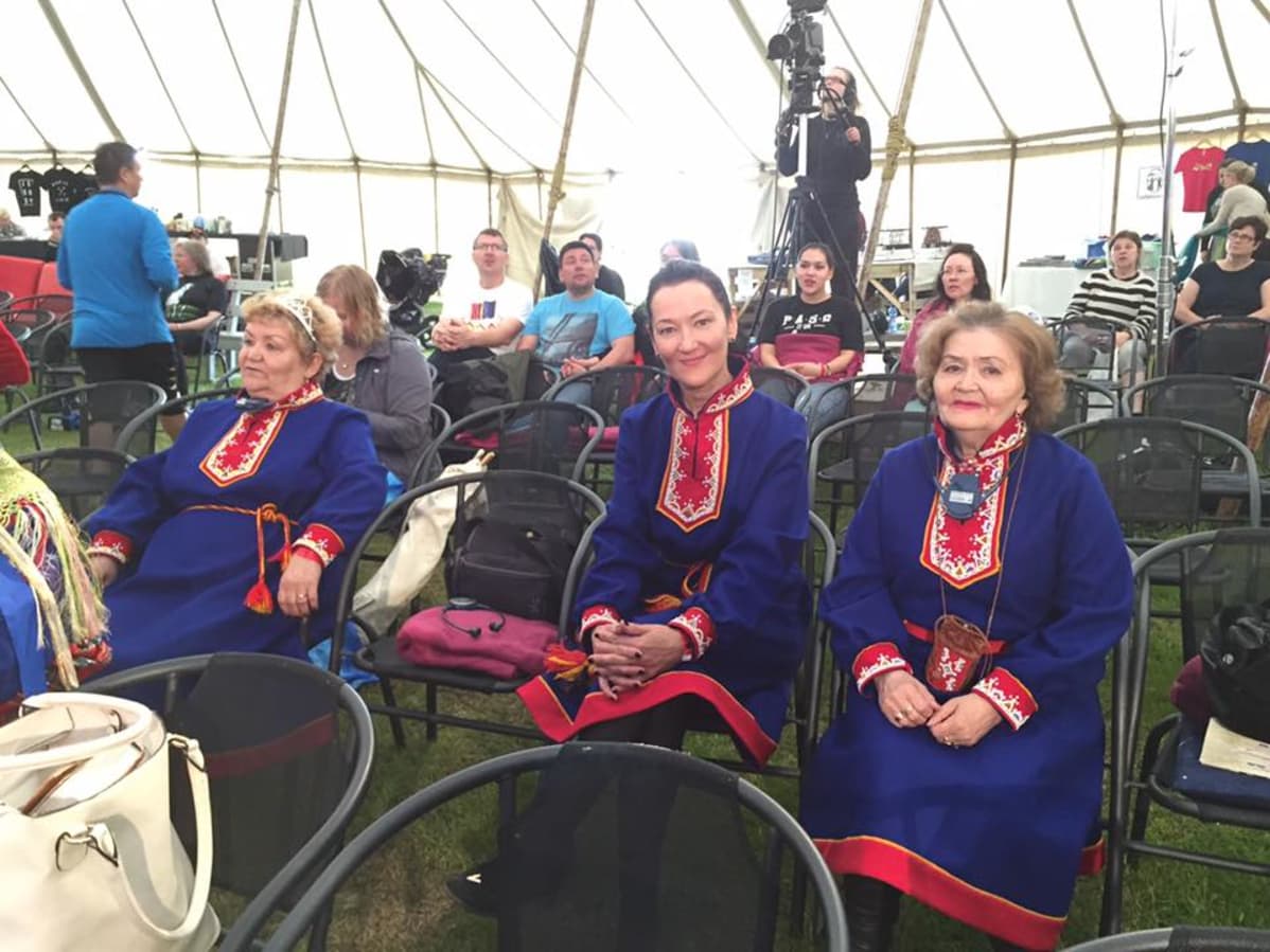 Ruošša sámit Arctic North -geassekonferánssas 2016.