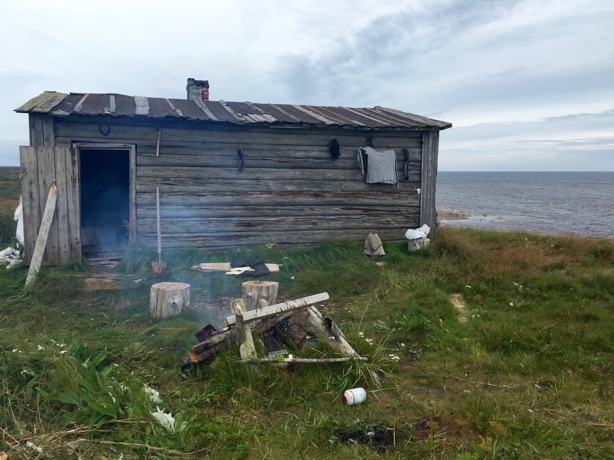 Erämaaseikkailussa sauna on ylellisyyttä.