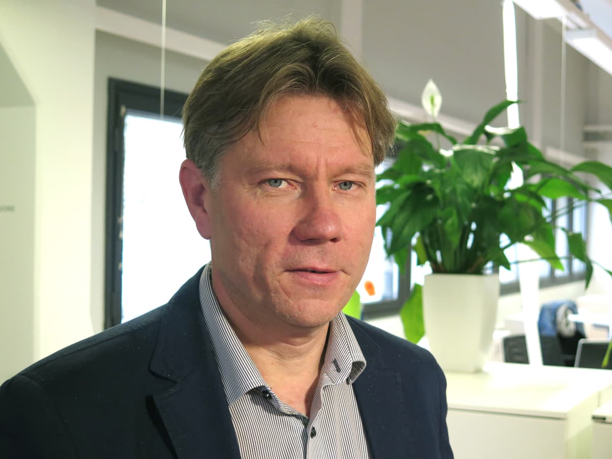 Joukkoliikennepäällikkö Mika Periviita Tampereen kaupunki