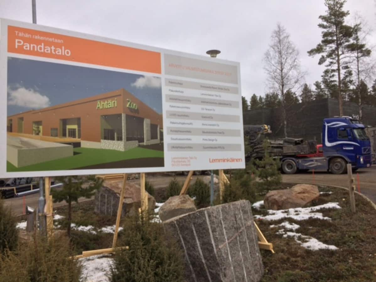 Pandatalo rakentuu jo Ähtärin eläinpuiston alueelle.