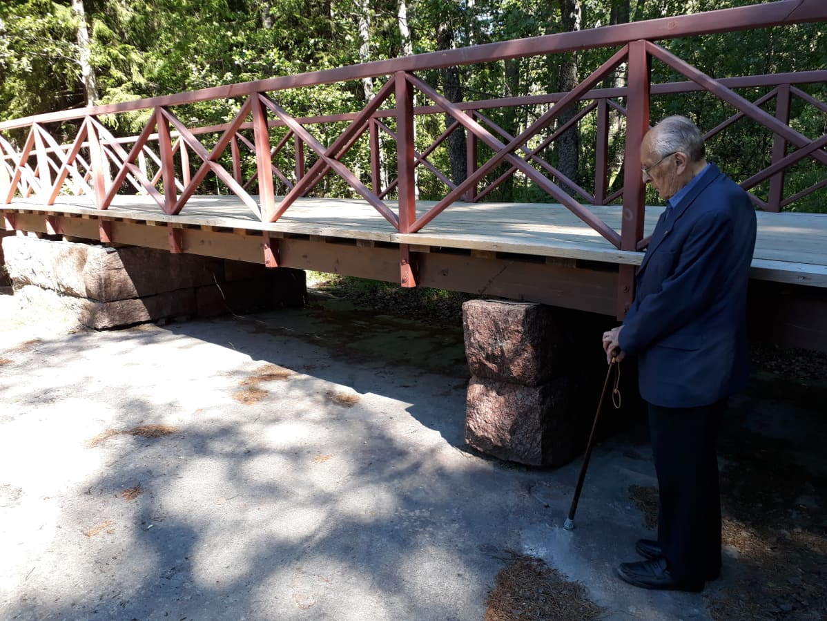 Ragnar Backström ja silta