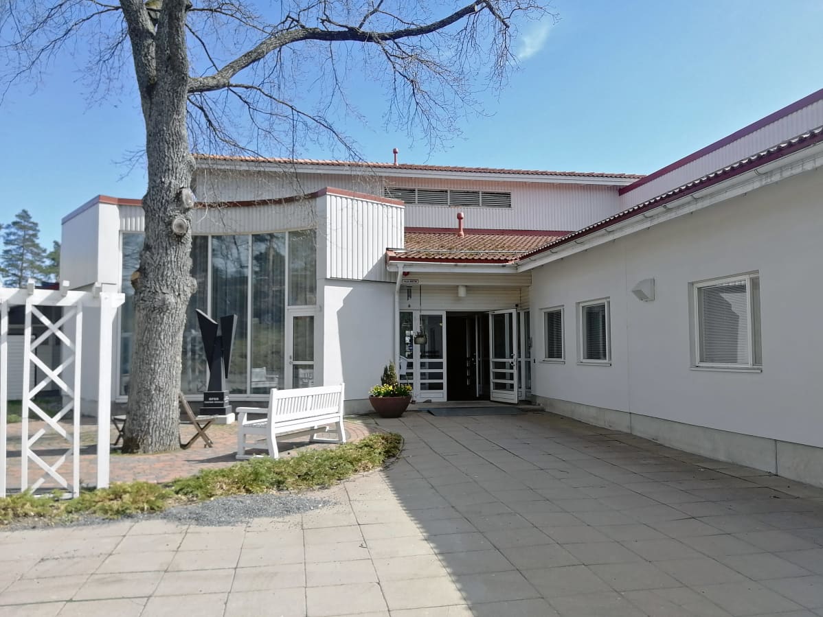 Karinakoti