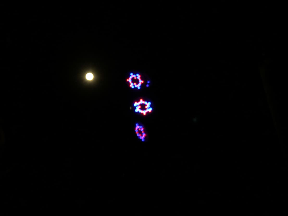 Uudet led-valot Kotkan Sapokan vesipuistossa.