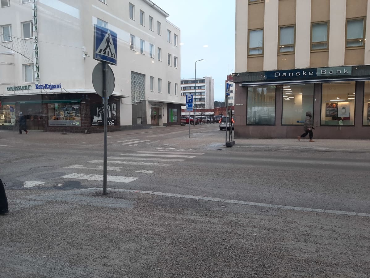 Lumeton kaupungin katu