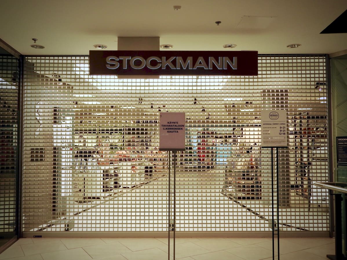 Stockmann-tavaratalon sisäänkäynti kauppakeskus Itiksessä.