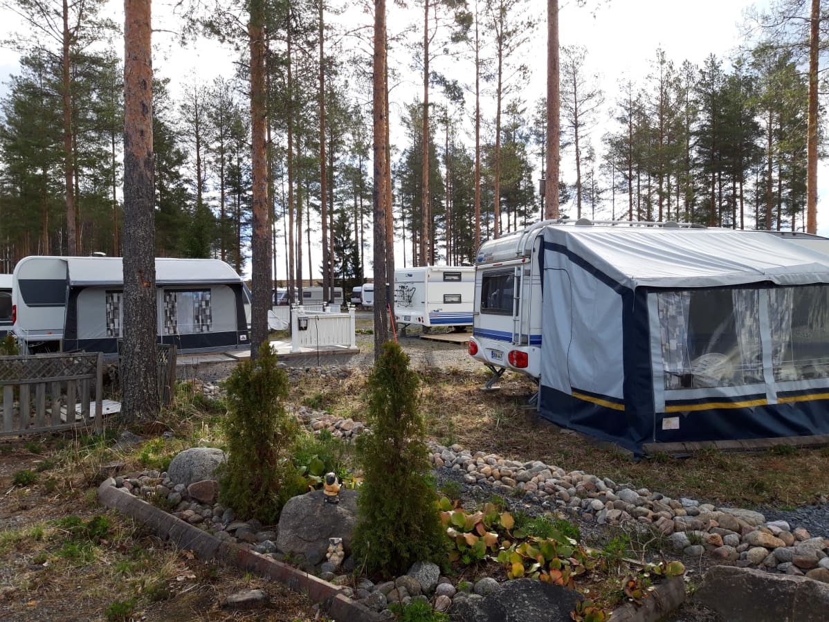 Peräseinäjoella Kalajärven karavaanari-alue