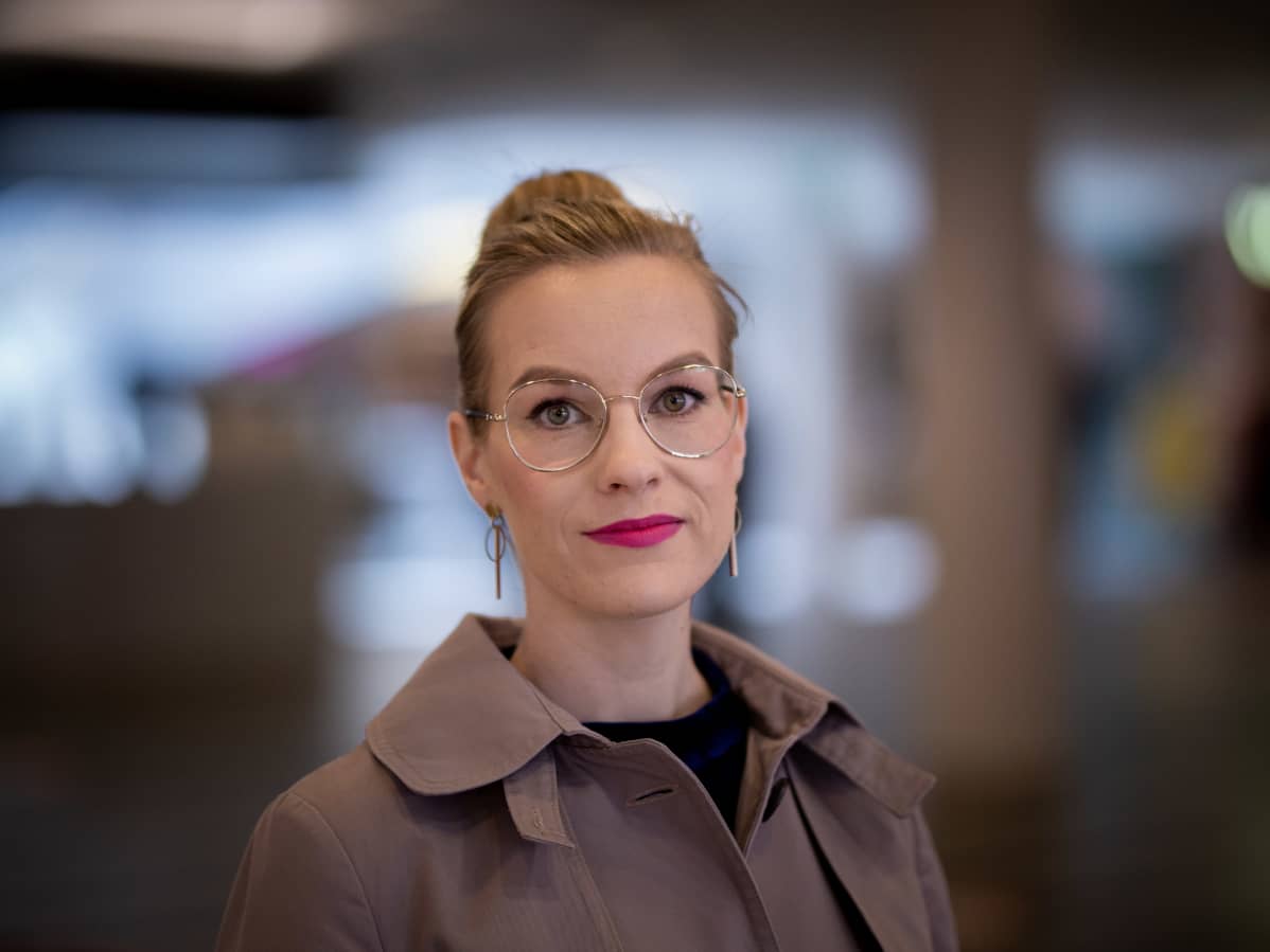tilastoasiantuntija Hanne Mikkonen Suomen Tekstiili & Muoti ry