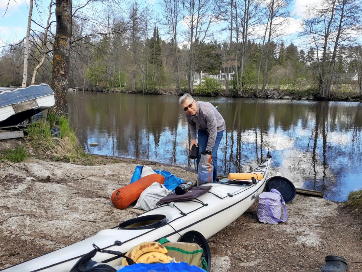 Lasse Tähtinen lähtee melontaretkelle Virojoella