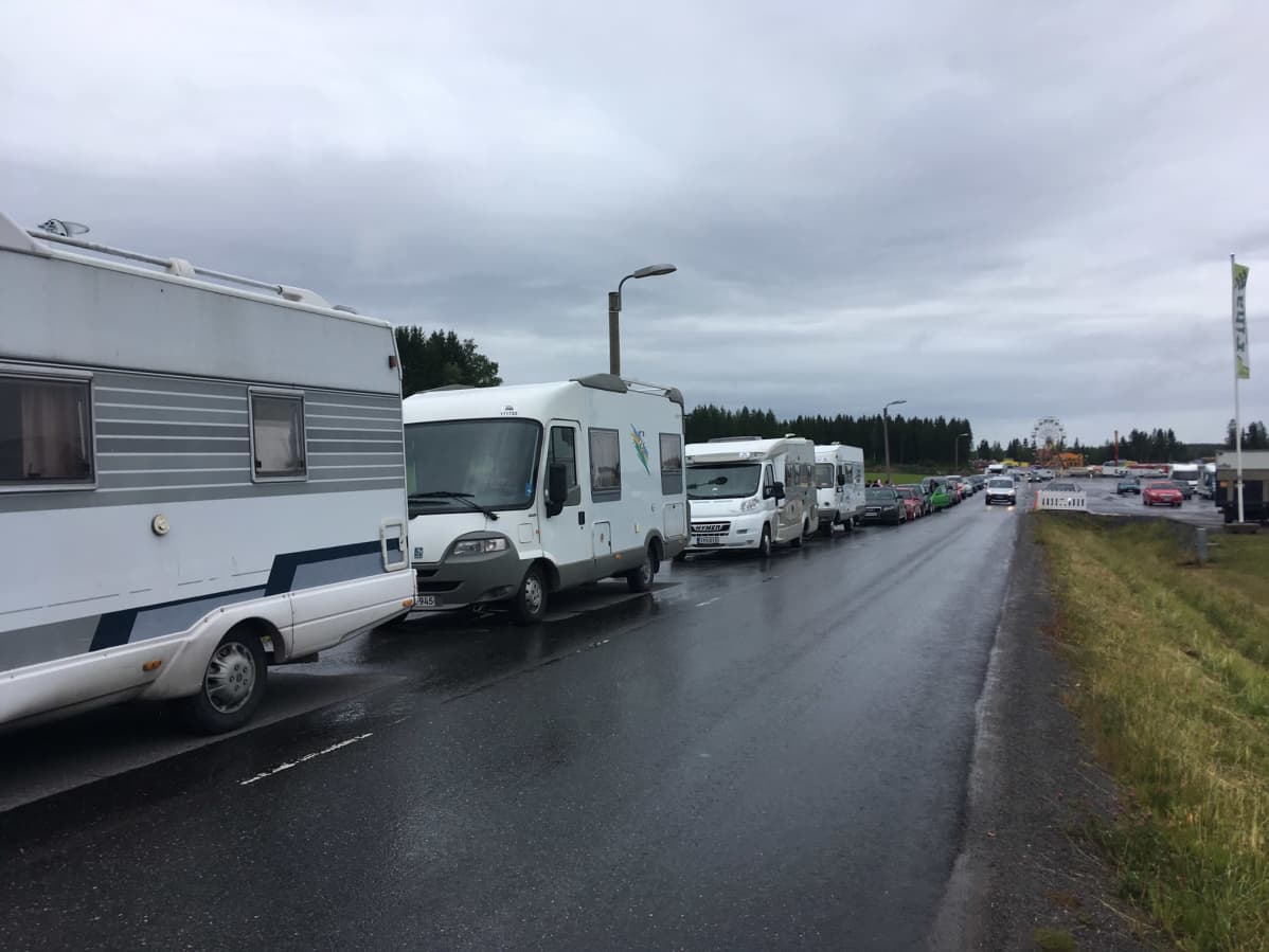 Vesa Keskisen syntymäpäivähoukutin tehoaa.