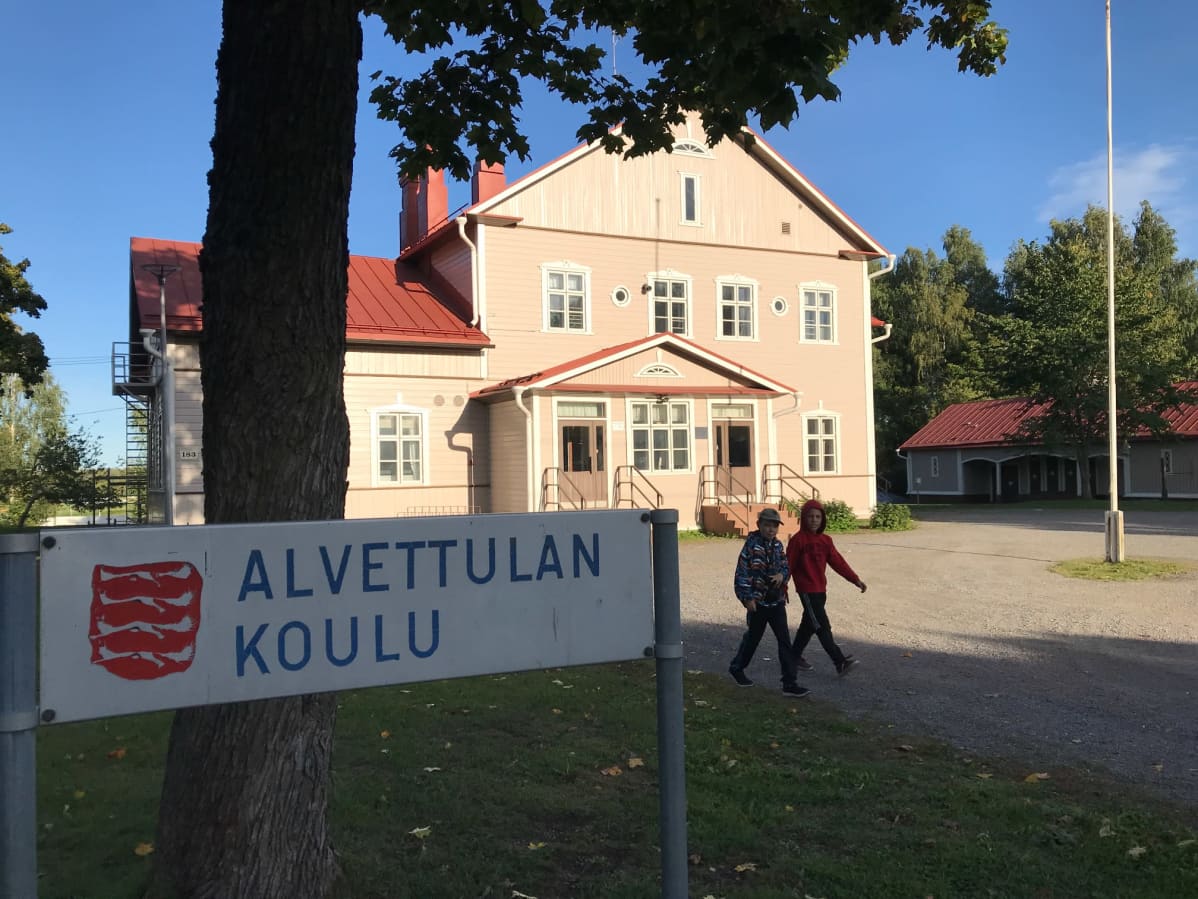 Alvettulan koulu