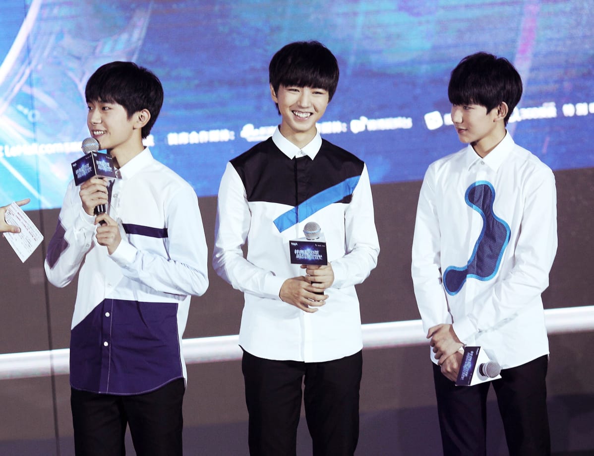 Kiinalainen poikabändi TFBoys.