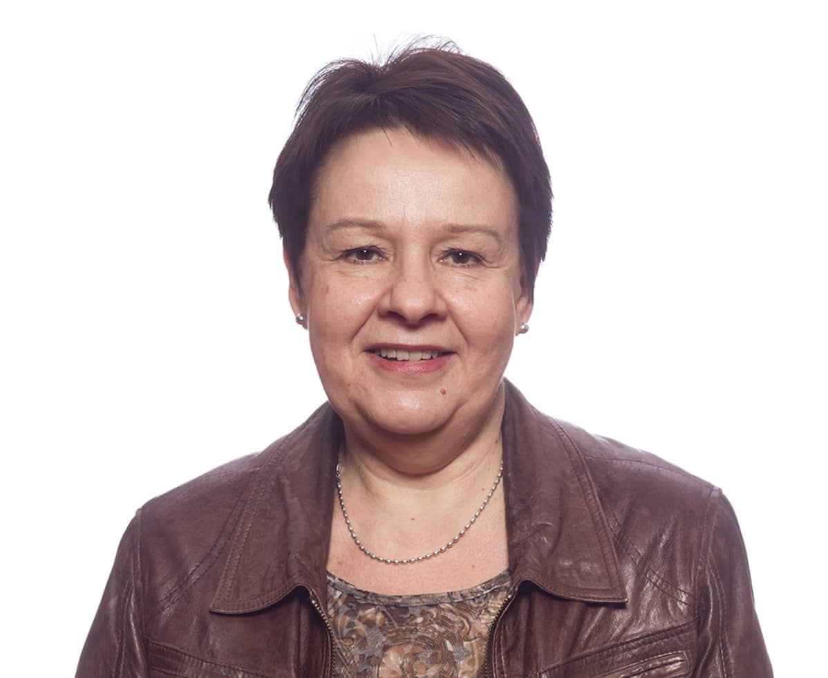 Sosiaali- ja terveysministeriön osastopäällikkö Kirsi Varhila.