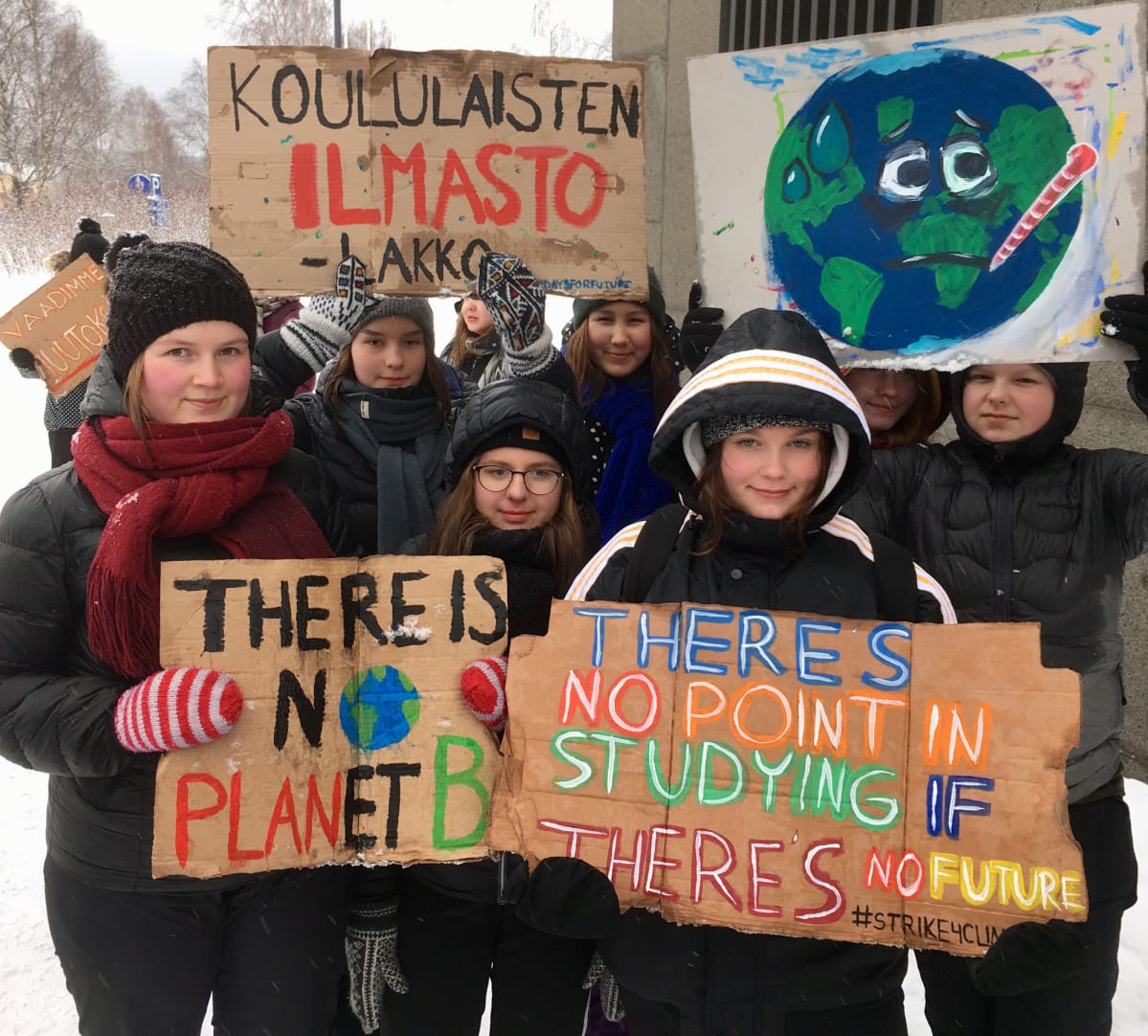 Ilmastolakkolaisia Rovaniemellä.
