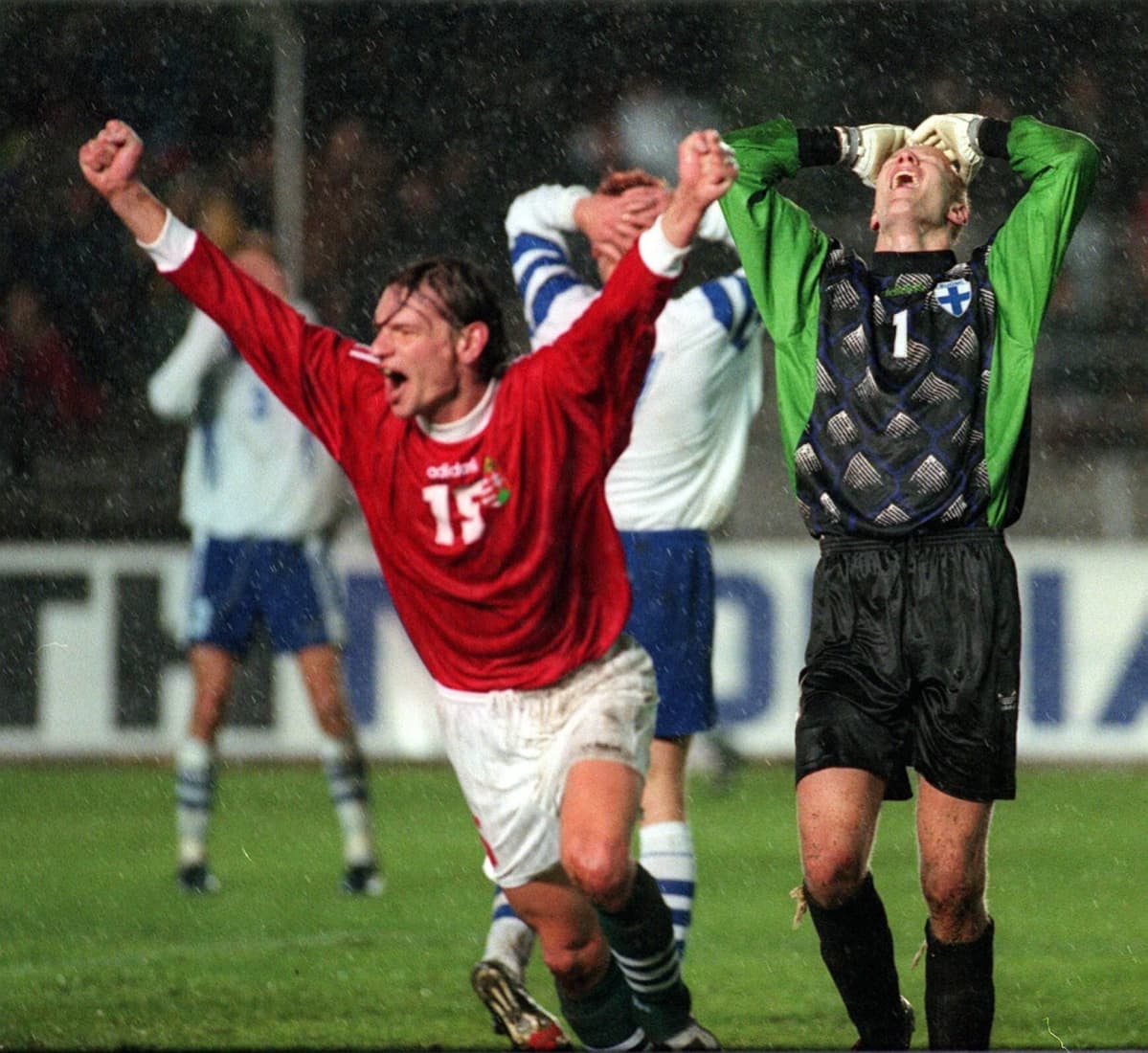 Suomi-Unkari 1997