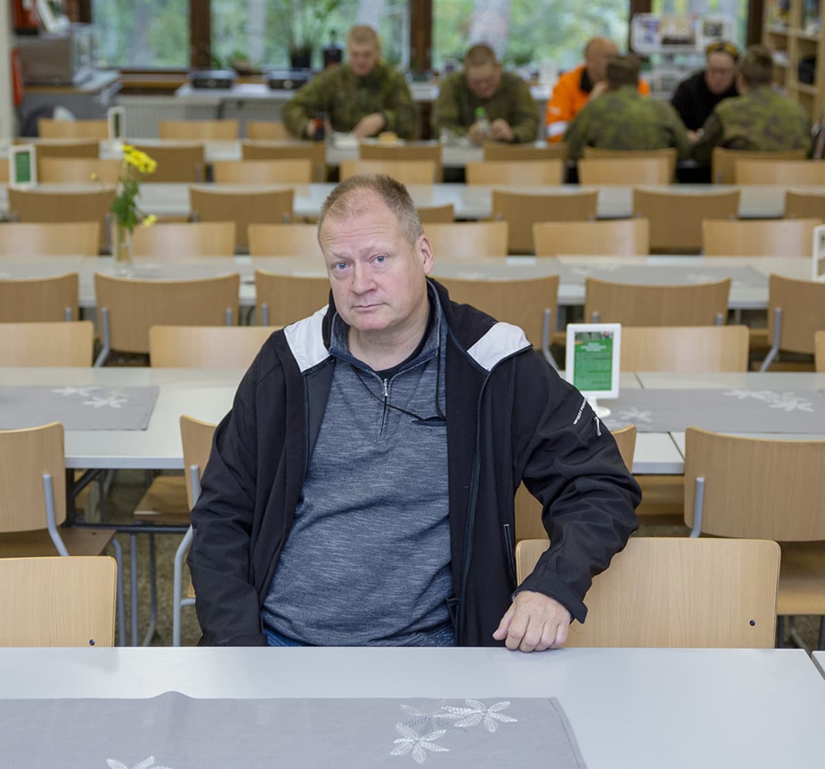 Sosiaalikuraattori Jarmo Österlund Kaartin jääkärirykmentistä