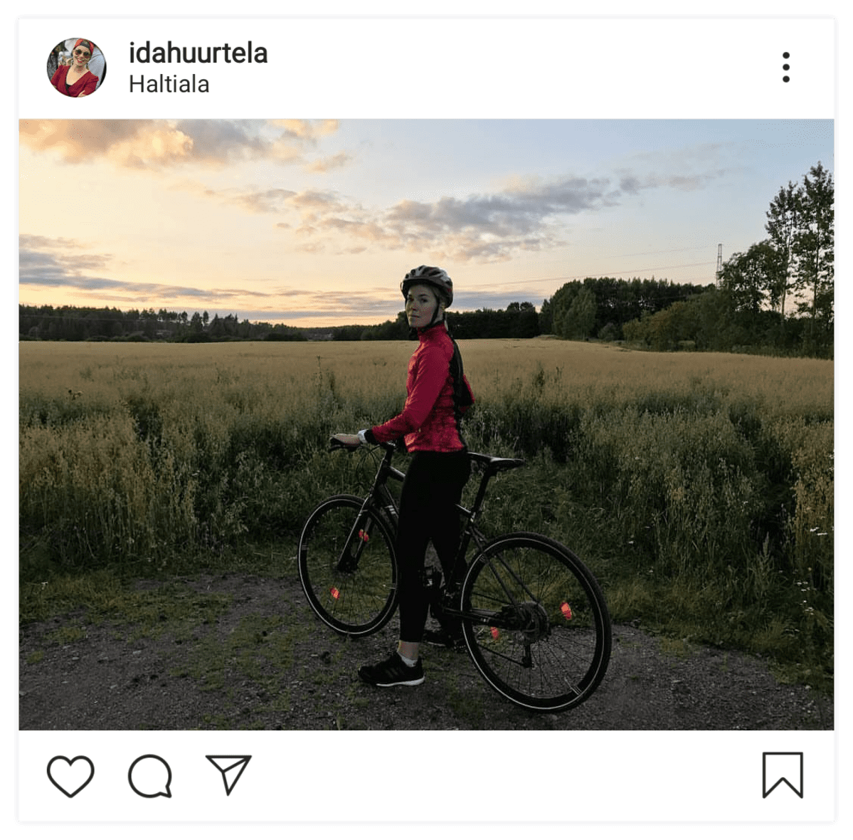 Lenkkeilyn lisäksi Huurtela pitää myös pyöräilystä.