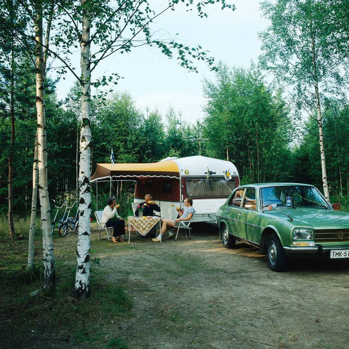Kahvihetki leirintäalueella 1970-luvun lopulla.