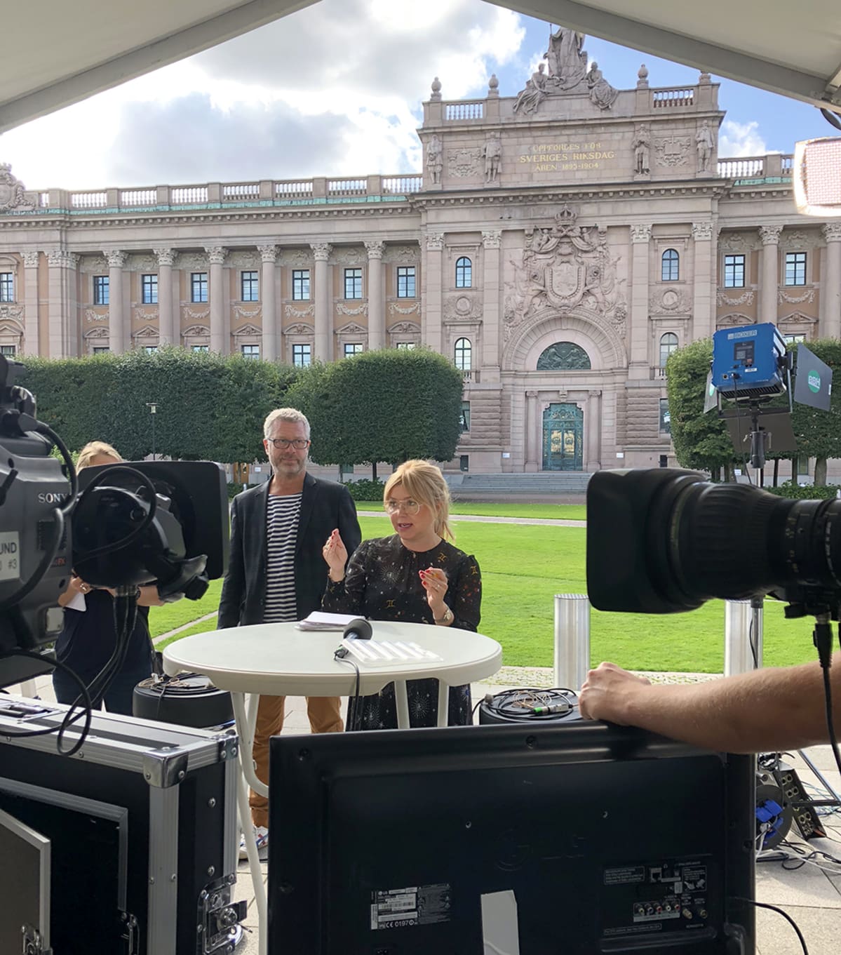 Ylen Ruotsin vaalien studio Tukholmassa