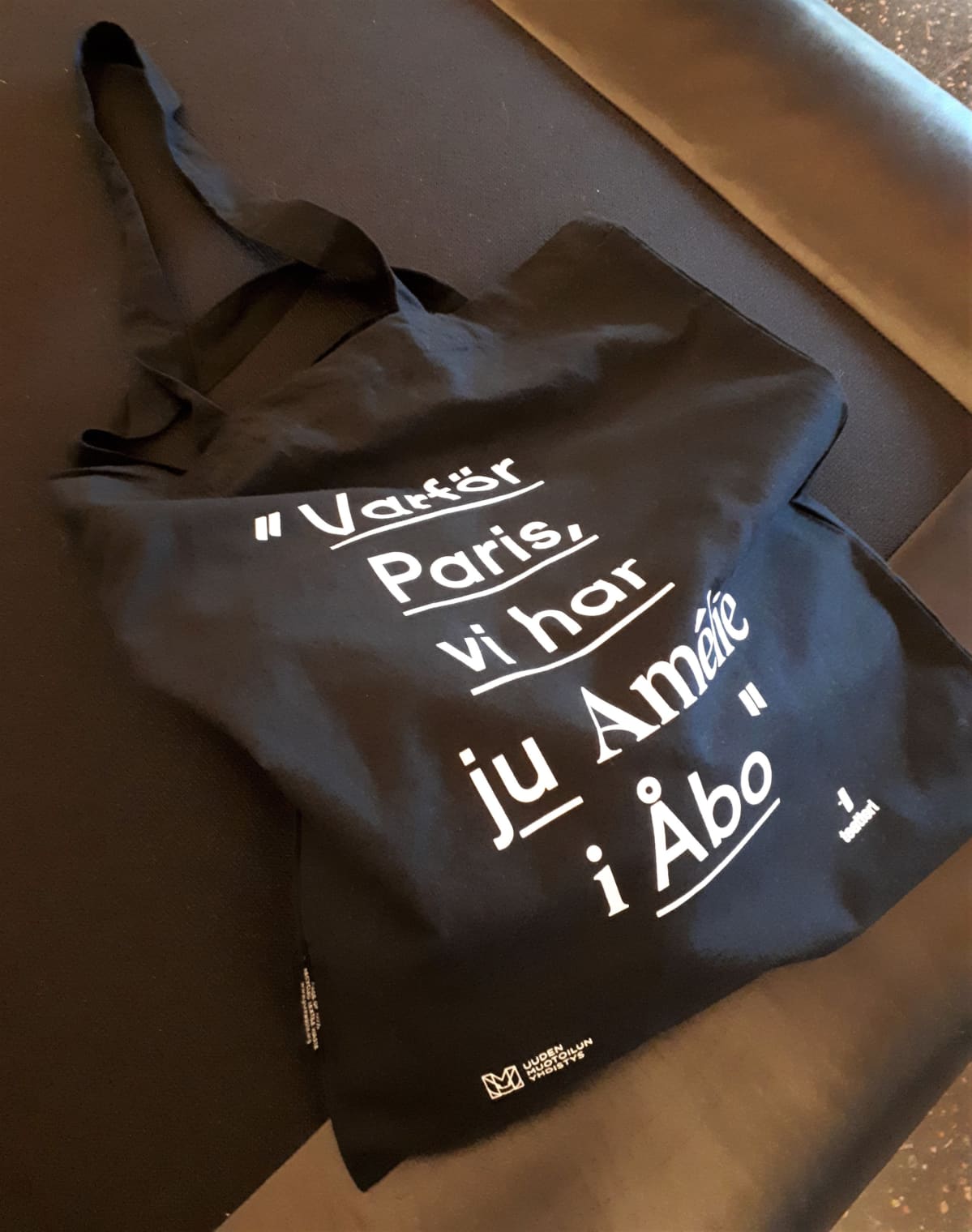 "Varför Paris, vi har ju Amélie i Åbo"