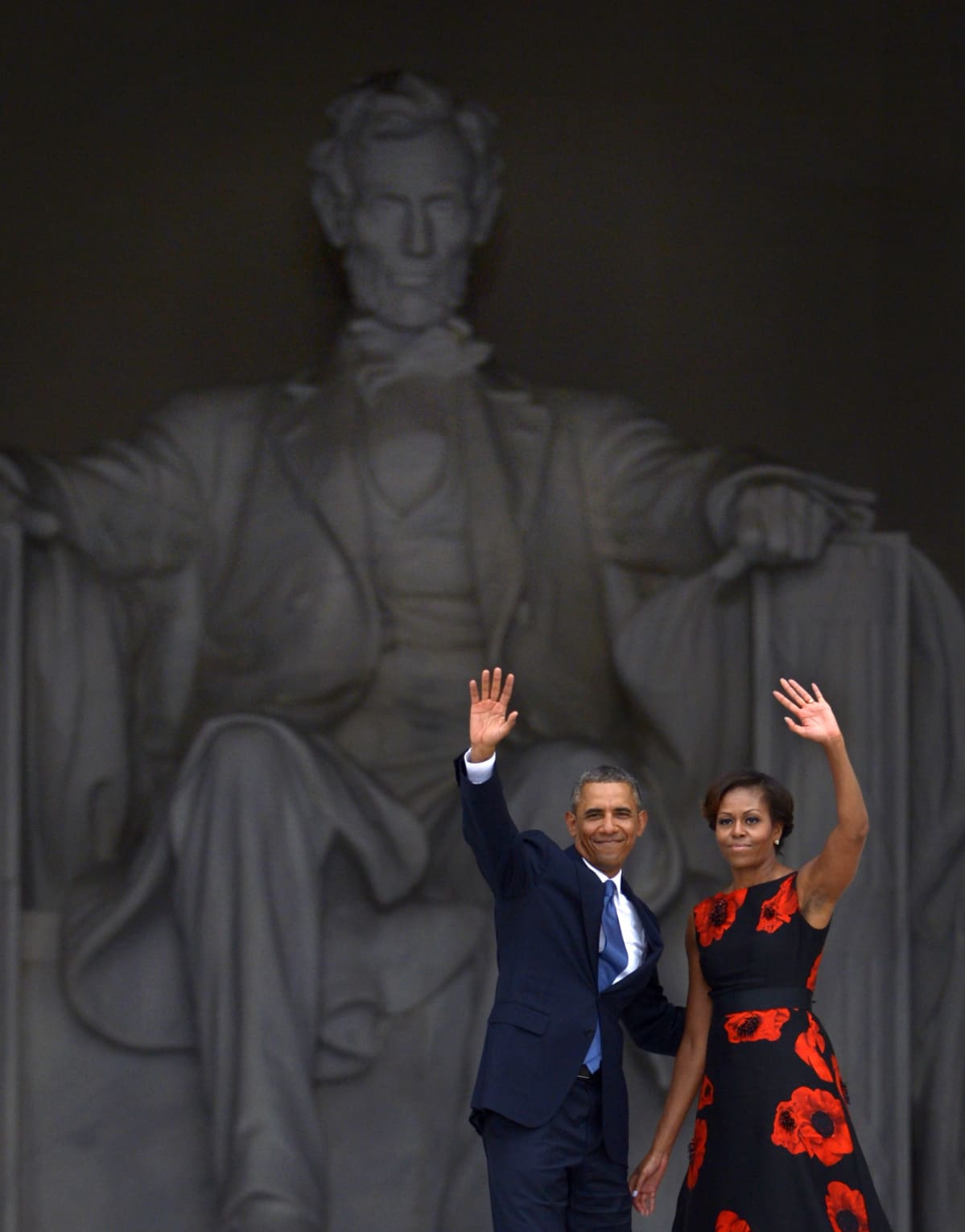 Barack ja Michelle Obama Marssi Washingtoniin työn ja vapauden puolesta -mielenosoituksen 50-vuotis juhlapäivänä.