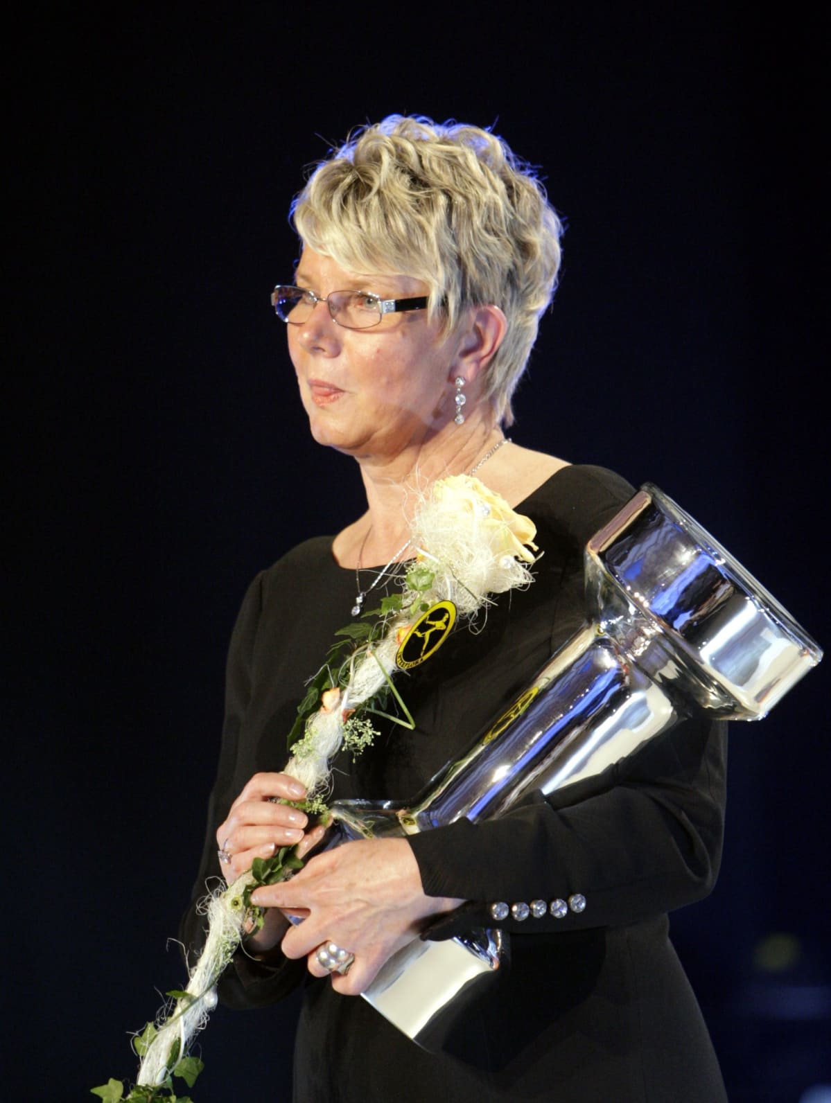 Urheiluvaikuttaja-palkinnon voittaja Birgitta Kervinen Suomen Urheilugaalassa Kaapelitehtaalla Helsingissä 2. kesäkuuta 2008.