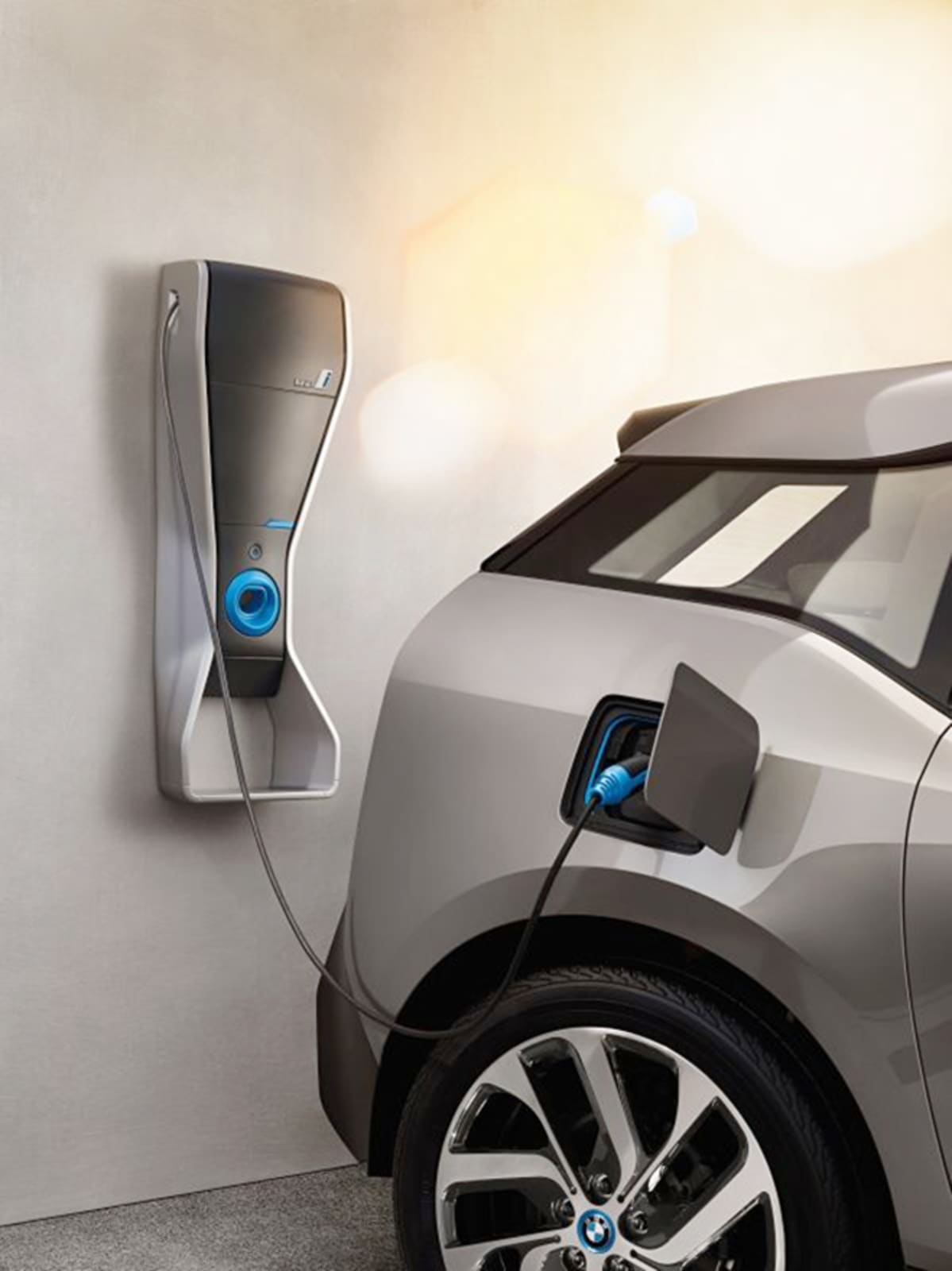 BMW i3 -sähköauto.