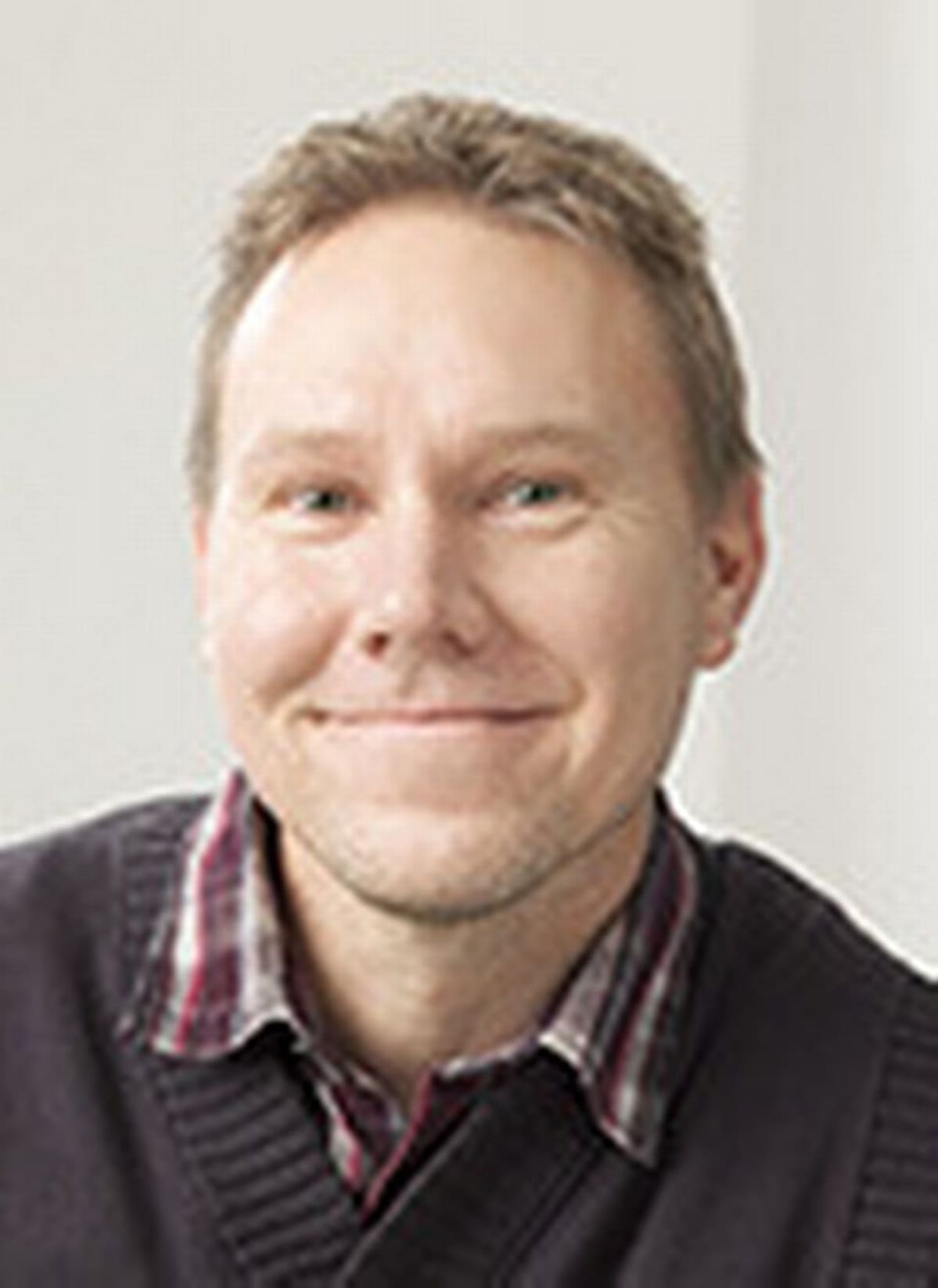 Lastensuojelun palveluita tuottavan Jatkopolut Oy:n laitospalveluiden liiketoiminnanjohtaja Tommi Laitinen.